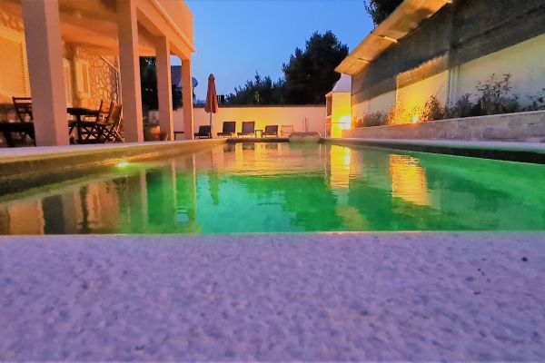 villa-casa-mia-swimming-pool-evening9102a0da-d2fb-f87a-df92-8e96fd6ba2a6293f5f7a-602d-5c60-4604-126eec3f73b6FD2F7511-A7F9-BD2C-EEBF-886B13FC06C1.jpg